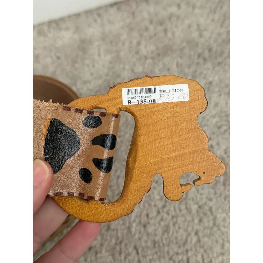 Lion Head Wood Buckle and Leather Waist Belt Brown Size Large Length - 40” NWT